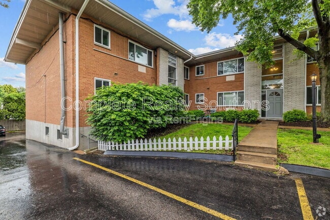 Building Photo - 7876 Big Bend Blvd Unit B Rental