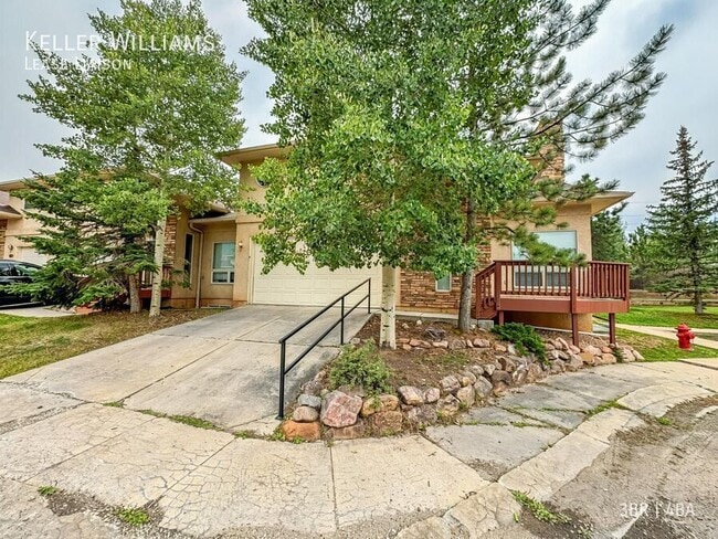 Photo - 701 Westwood Dr