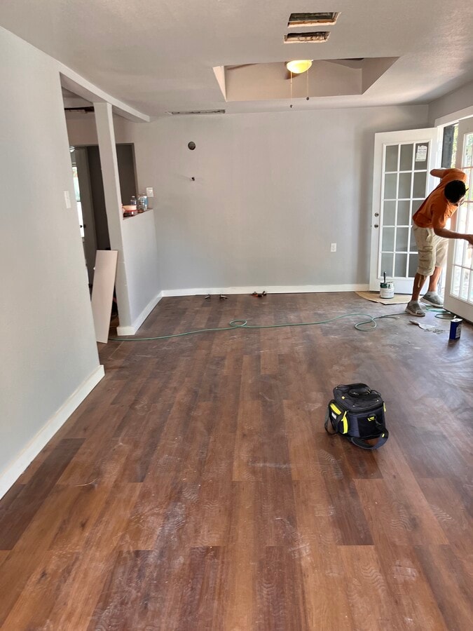 Photo - 323 Estrella St