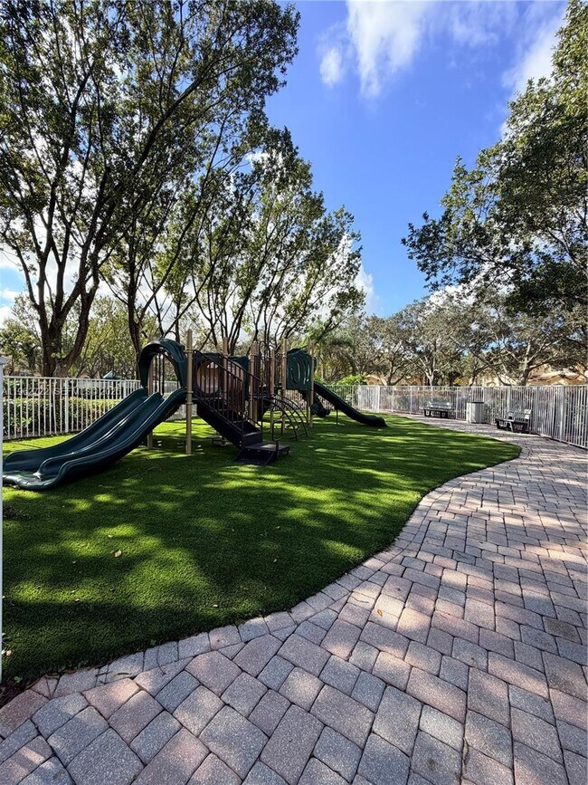 Photo - 2677 SW 83rd Terrace