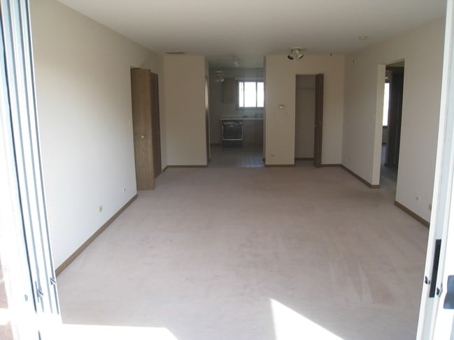 Building Photo - 441 N Eric Dr Unit 3A