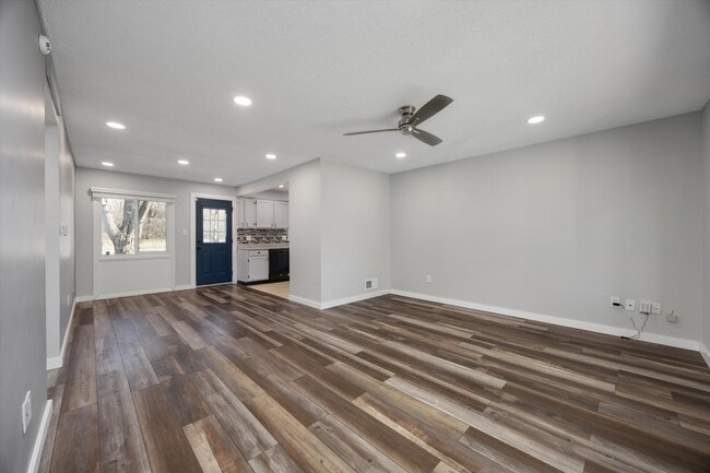 Photo - 37880 Wendy Lee St