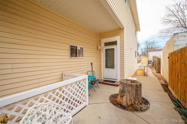 Photo - 104 E Chester St