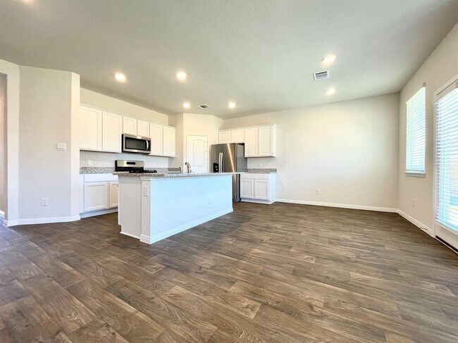 Photo - 159 Alamo Vine Ct