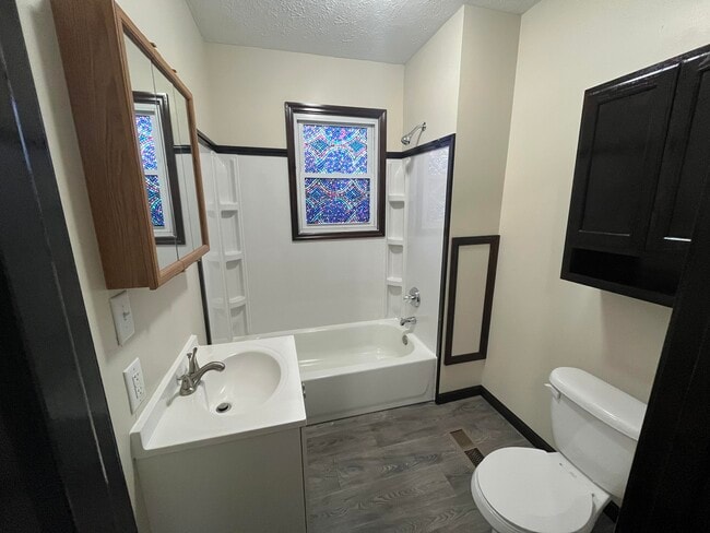 Photo - 1615 N 14th St