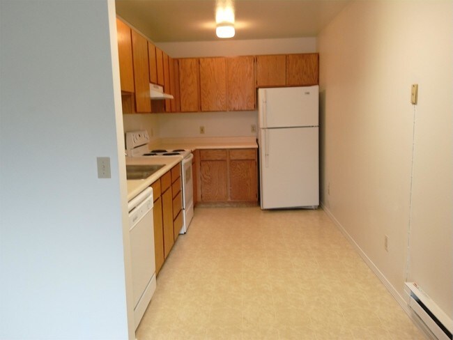 Photo - 369 Cole Ave