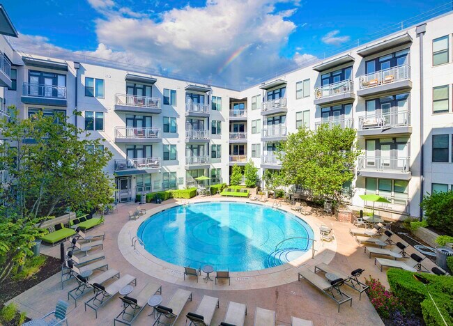 MAA South Lamar