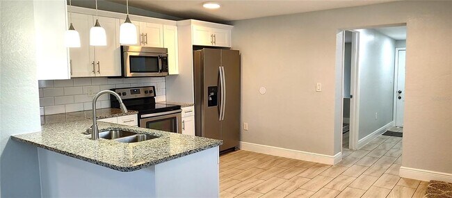 Photo - 9215 Starkey Rd