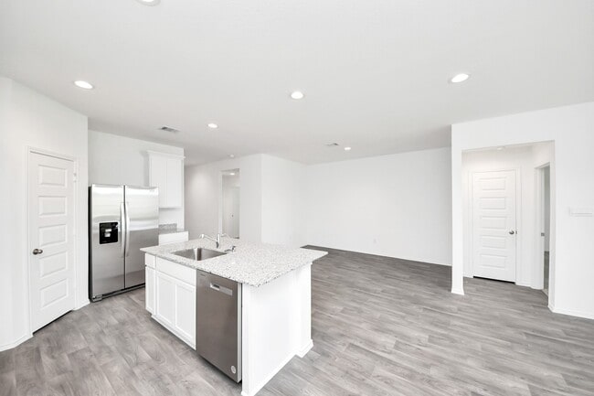 Photo - 2007 Woodlark Way