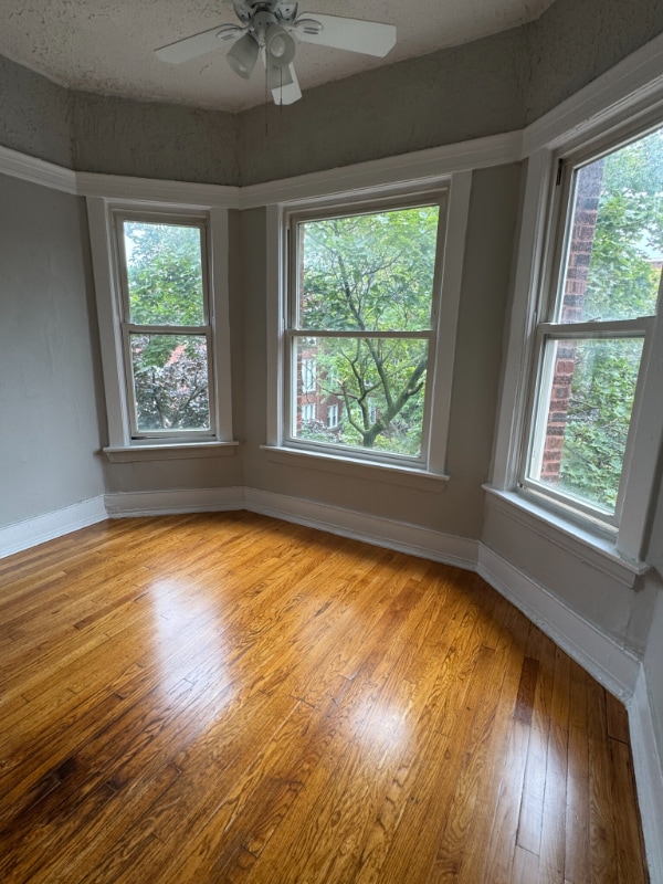 Photo - 6540 N Lakewood Ave Unidad 2