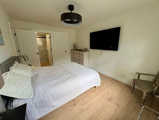 Photo - 22805 SW 66th Ave Unit 105