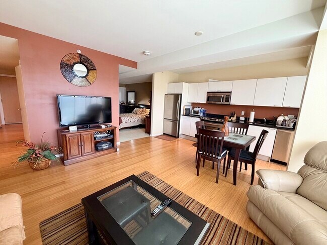 Photo - 2 Earhart St Unit 622