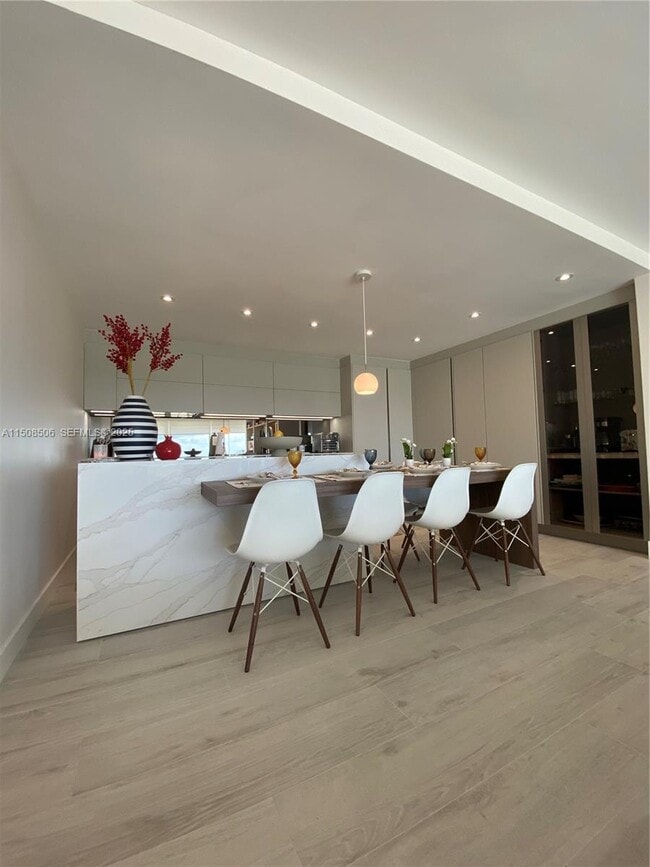 Photo - 199 Ocean Ln Dr Unit 1112