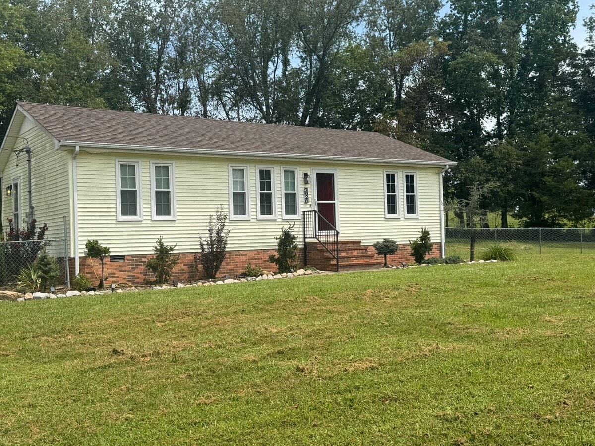 Photo - 3925 Beasleys Bend Rd