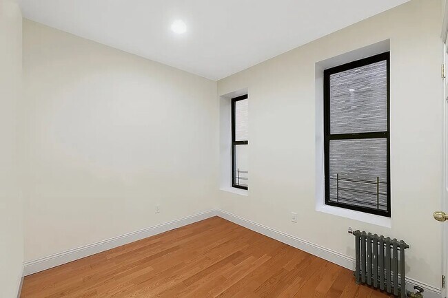 Photo - 537 W 158th St Unidad 5