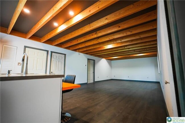Photo - 335 Walnut Dr Unit 1