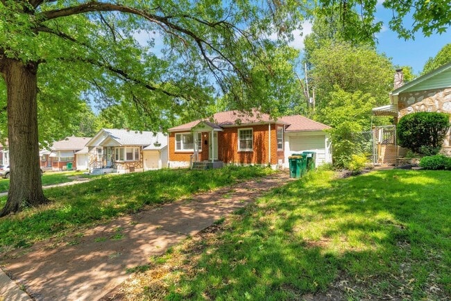 Photo - 8135 Bloom Dr