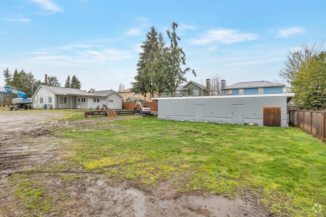 Building Photo - 26404 132nd Ave SE Rental