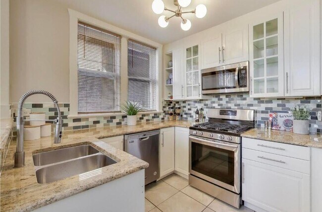 Photo - 1628 W Columbia Ave Unit 3