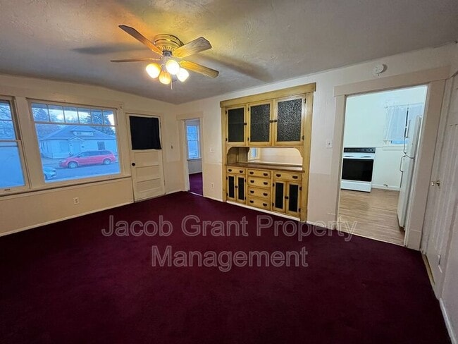 Photo - 1298 Idaho Ave