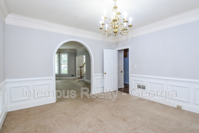 Photo - 330 Banyon Brook Point