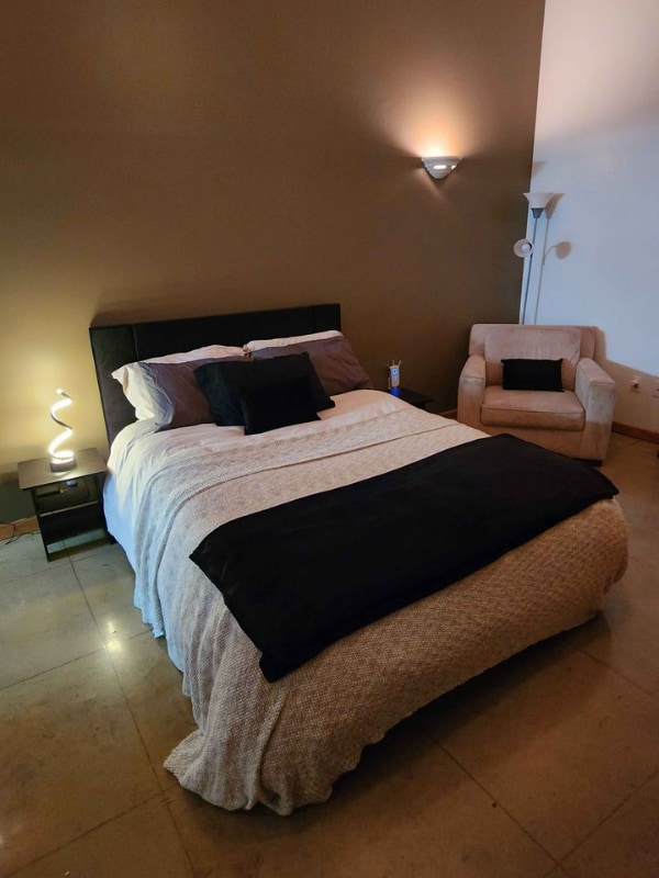 Photo - 773 N Water St