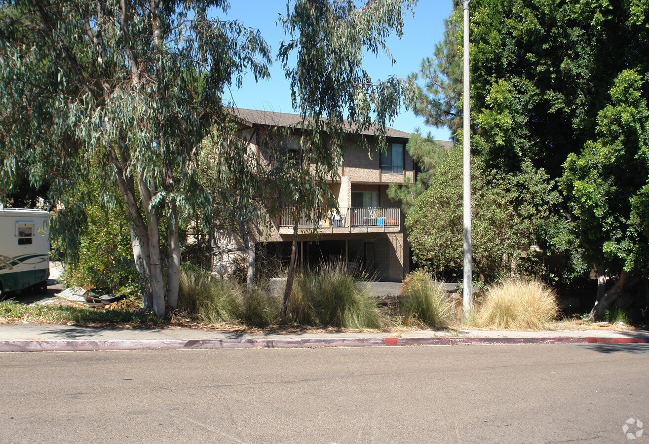 Thorne Terrace Apartments - Thorne Terrace Apartments