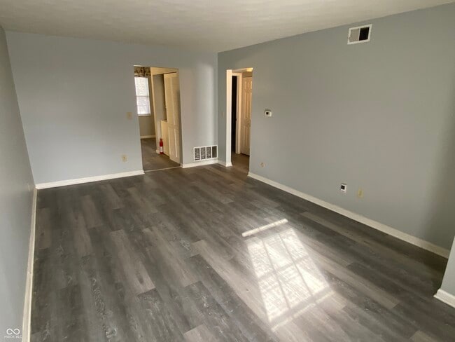 Photo - 1329 Millerwood Ct