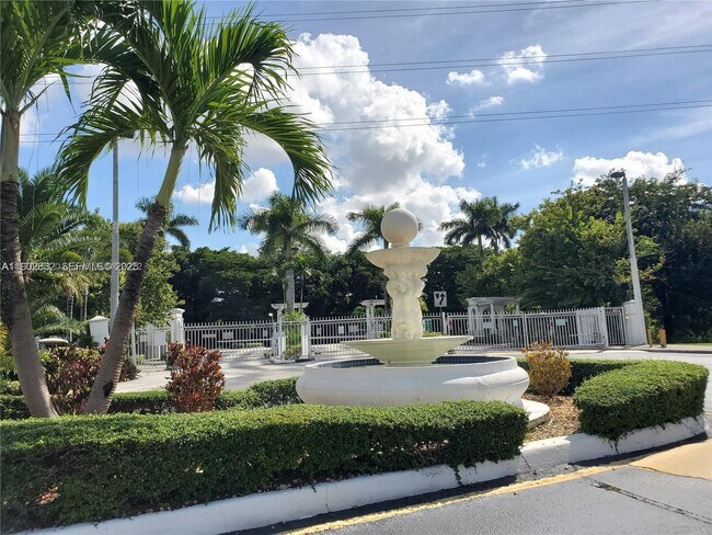 Photo - 5560 NW 107th Ave