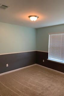 Photo - 519 E Marigold Dr