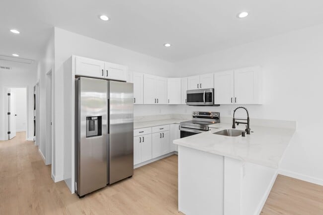 Building Photo - 4104-4106 F Street Unit #4104
