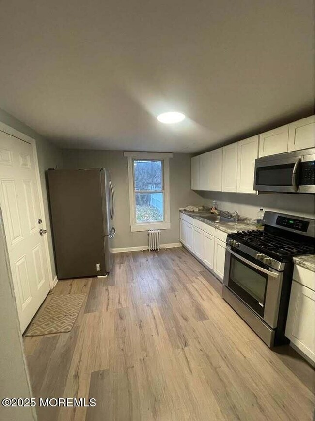 Building Photo - 79 4th Ave Rental