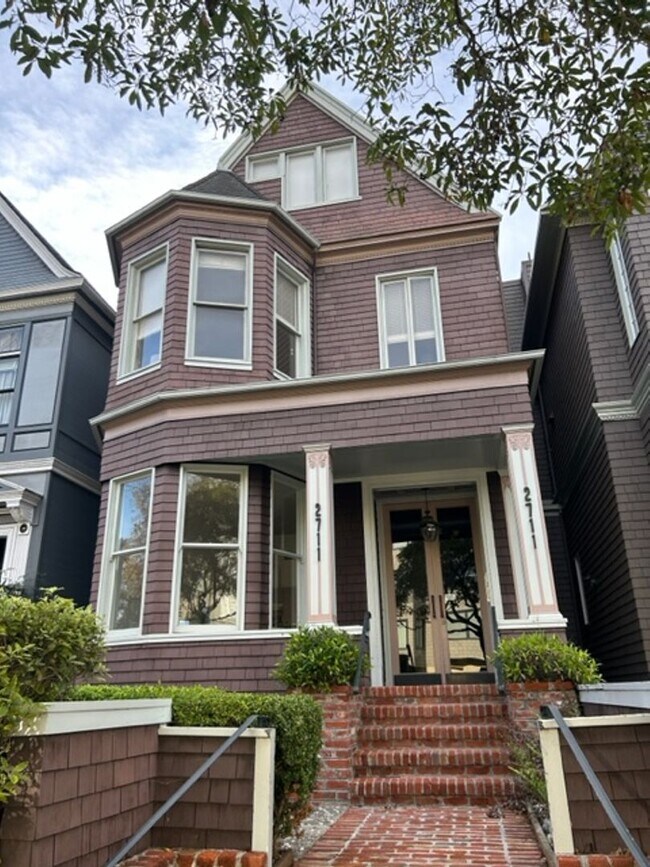 2711 Sacramento Street - 2711 Sacramento Street Apartment Unit #2