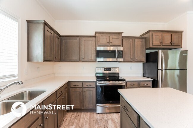 Photo - 851 17th Ave S