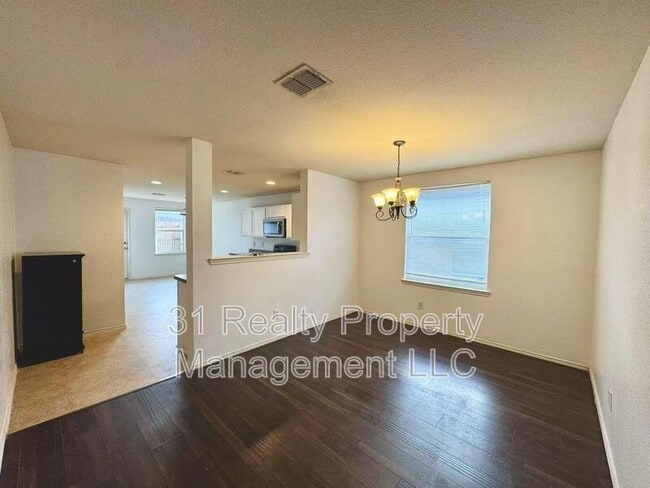 Photo - 9832 Dartmouth Dr