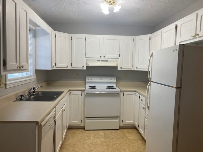 Photo - 1030 Jim Fox Rd Unidad Jim Fox Apts