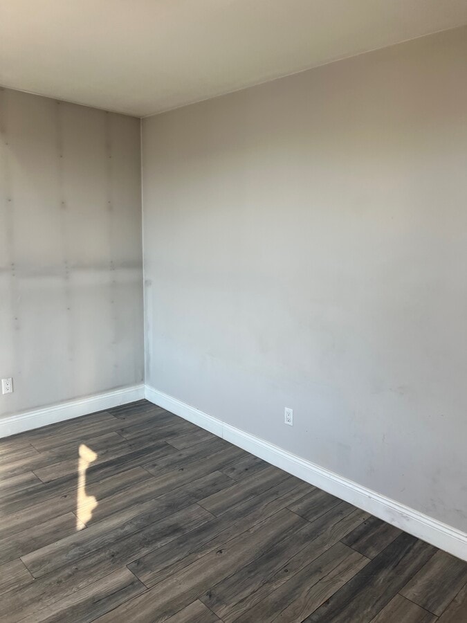 Photo - 148 Linden St Unit 1