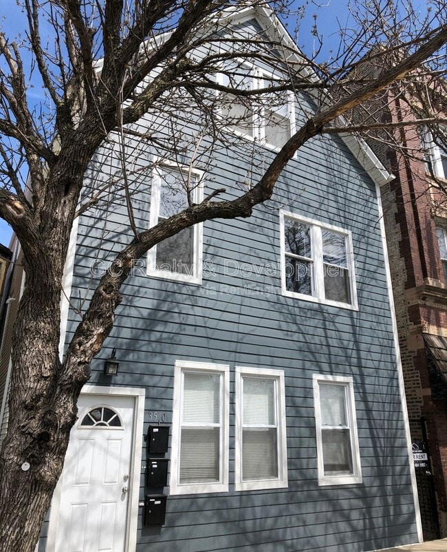 Building Photo - 3510 W Irving Park Rd Unit 2