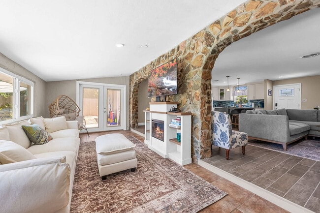 128 Martin St Unit SI ID1250956P