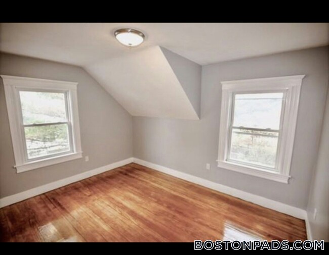 Photo - 5 Vincent Terrace Unit SF