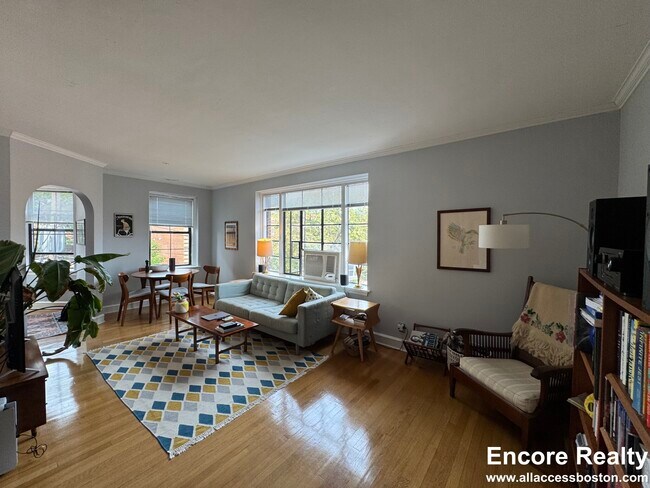 Building Photo - 91 Longwood Ave Unit 1 Rental