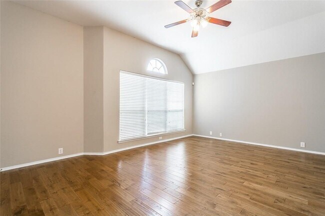 Photo - 2453 Cimmaron Dr