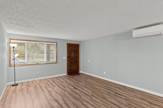 Photo - Charming 3 BR/ 1.5 Bath Mt. Pleasant Home.