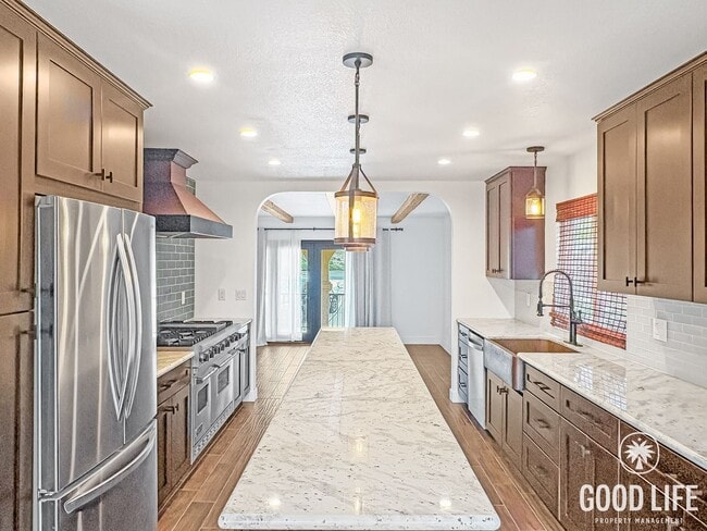 Photo - Spacious Vista Home with Large Lot, Designer Finishes & Guest Suite