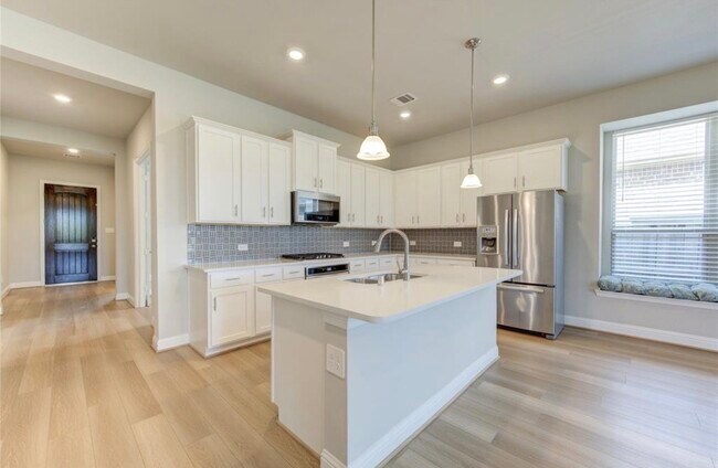 Photo - 10239 Bayou Oaks Dr