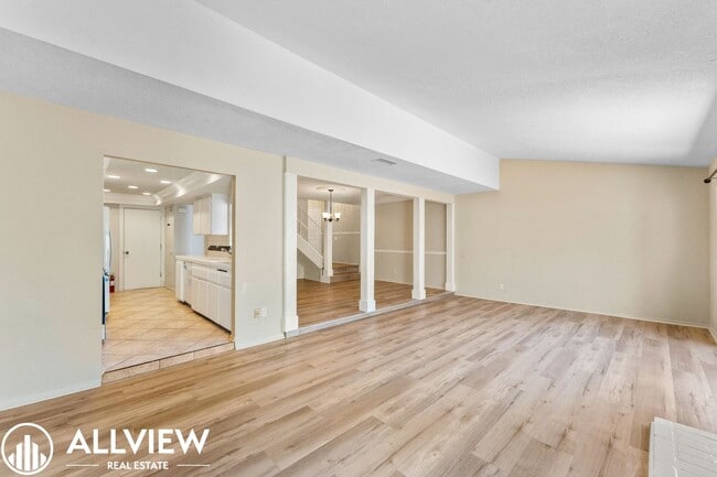 Photo - Coastal San Clemente Townhome with Brand New Flooring – Steps to the Beach!