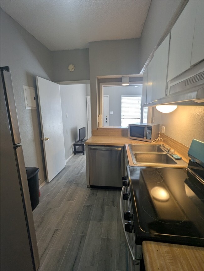 Photo - 3000 Guadalupe St Unit 213