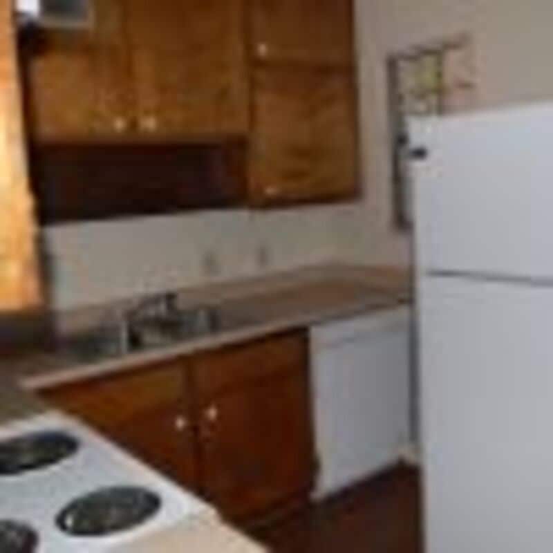 Photo - 148 Locke St