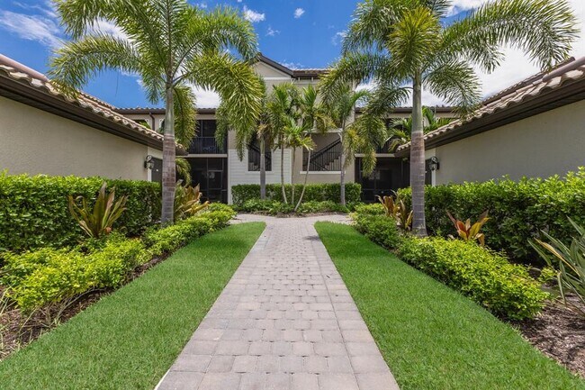 5721 Palmer Cir Unidad 103
