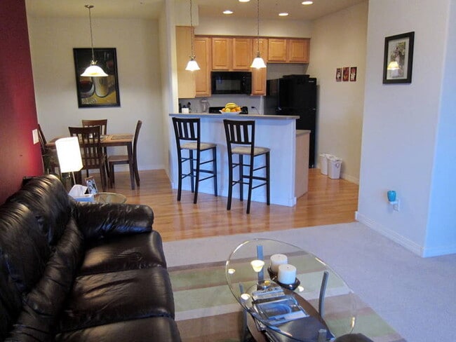Photo - 5220 Boardwalk Dr Unit B33